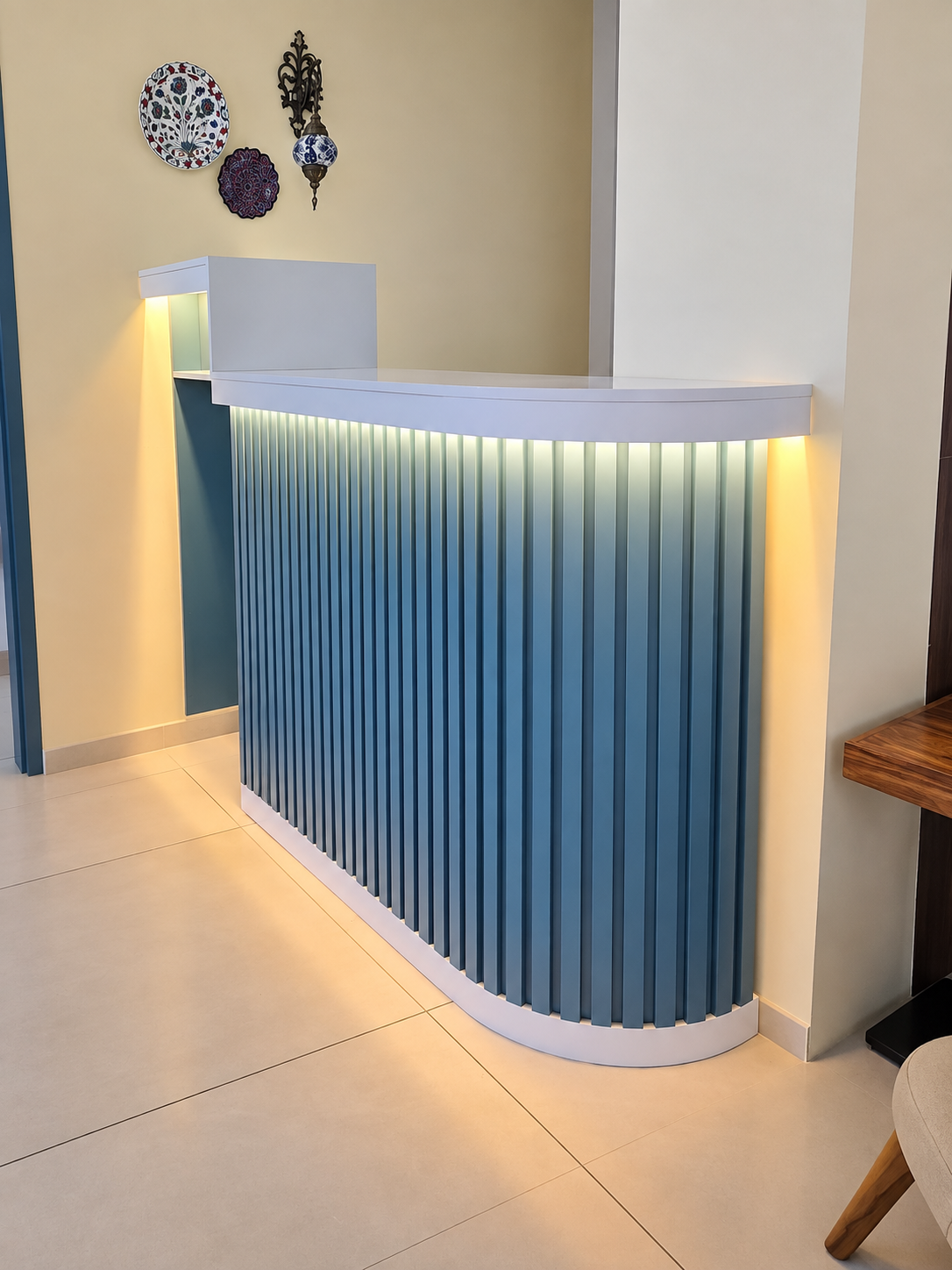 Restaurant Tables, Chairs & Interior Decoration | Custom Furniture
